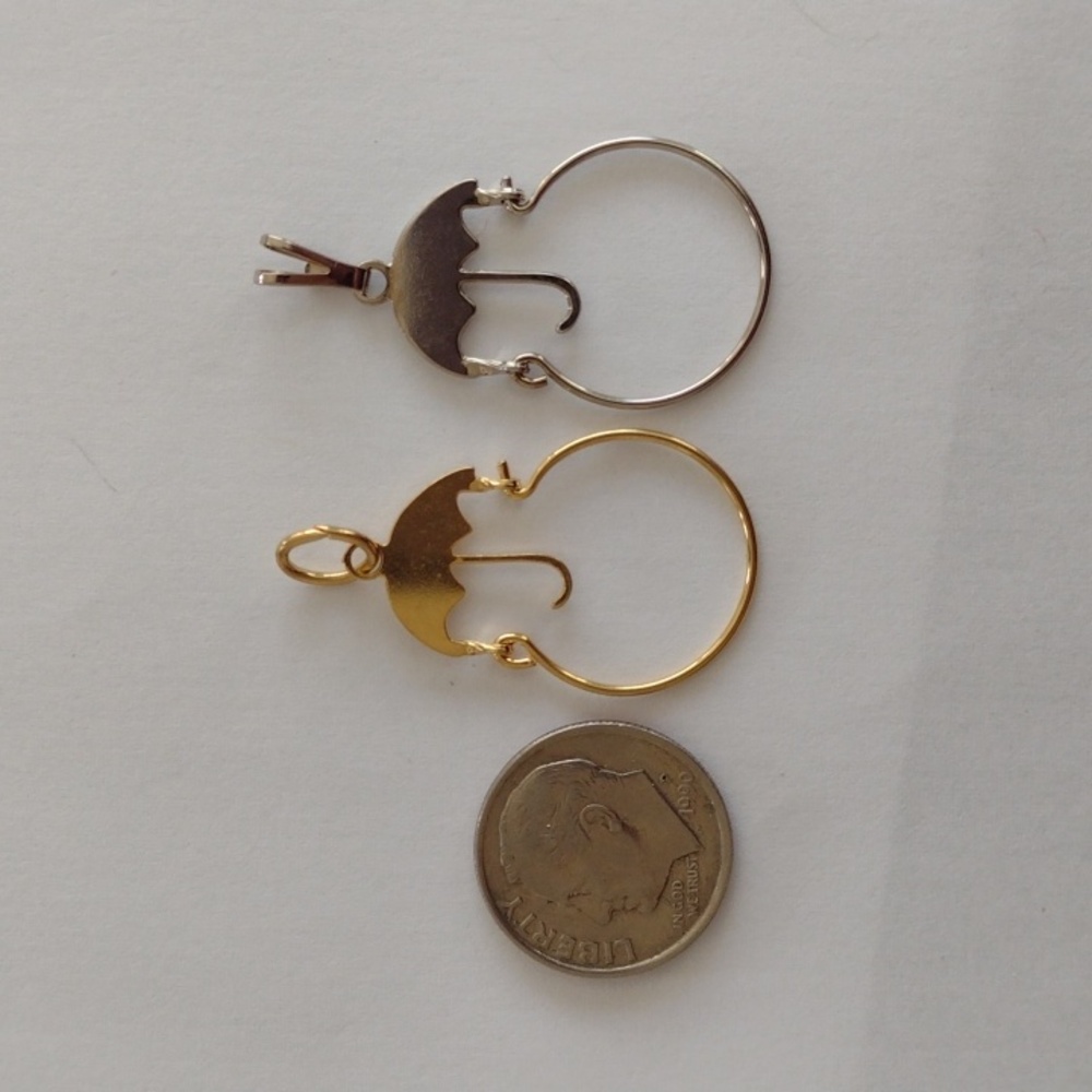 90's Goldbond And Silverbond Umbrella Pendants 2pc